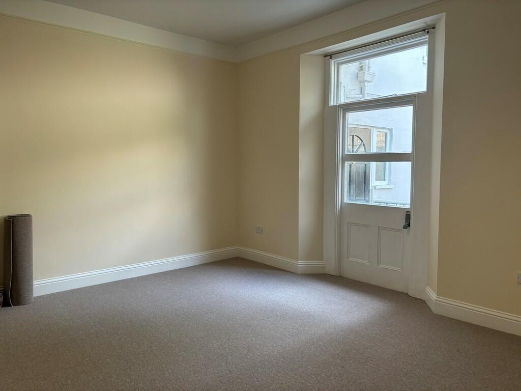 bedroomm