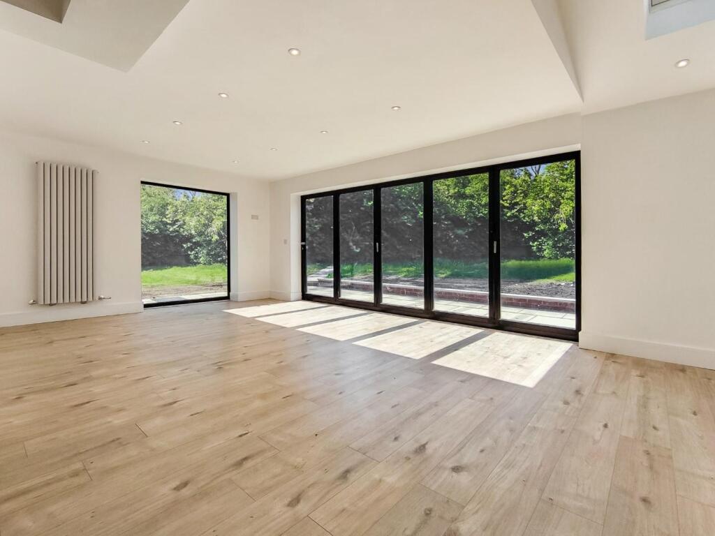 Open Plan Living Dining Kitchen 4