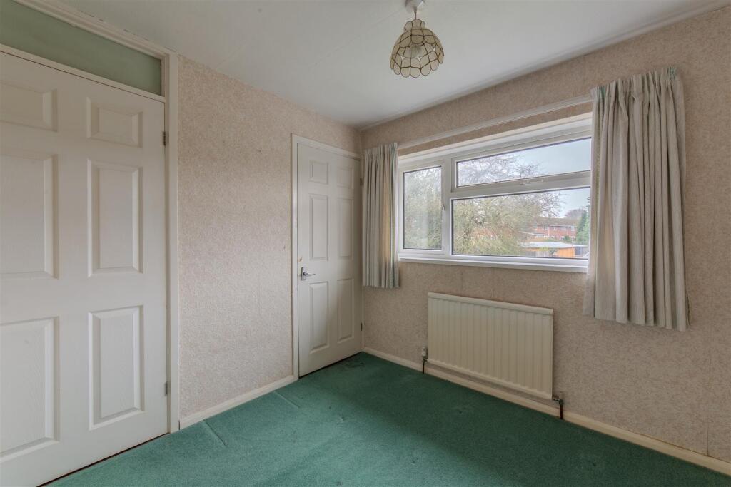 27 Manorbier Drive-5.jpg