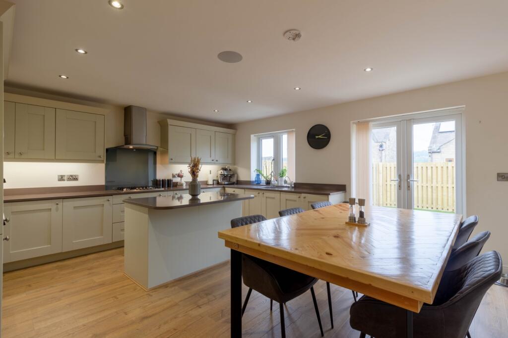 Kitchen diner