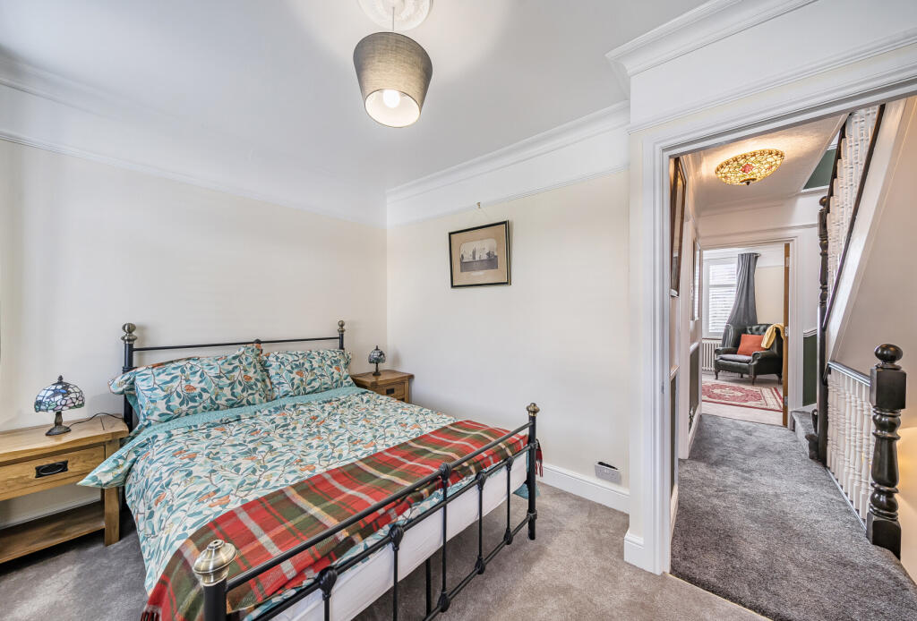 1340438-15-689b6f...