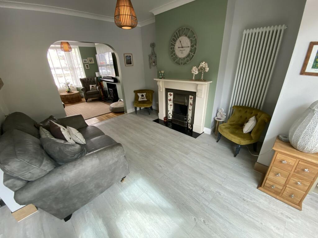 Kitchen/living/dining room