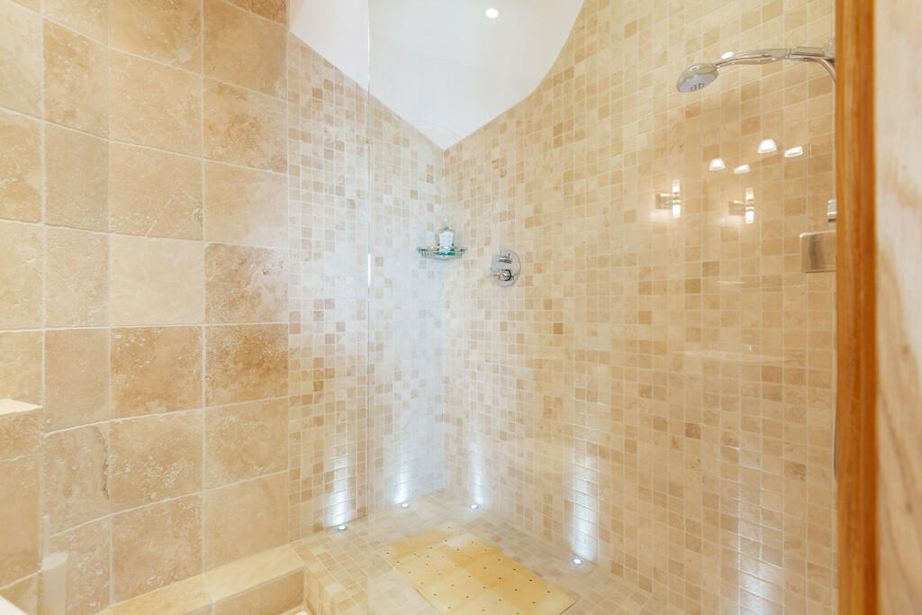 5 Chapman Sands-H...