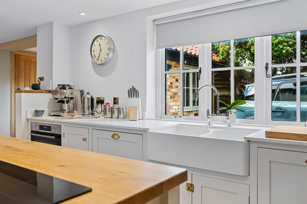 RoseCottageWeb18.jpg