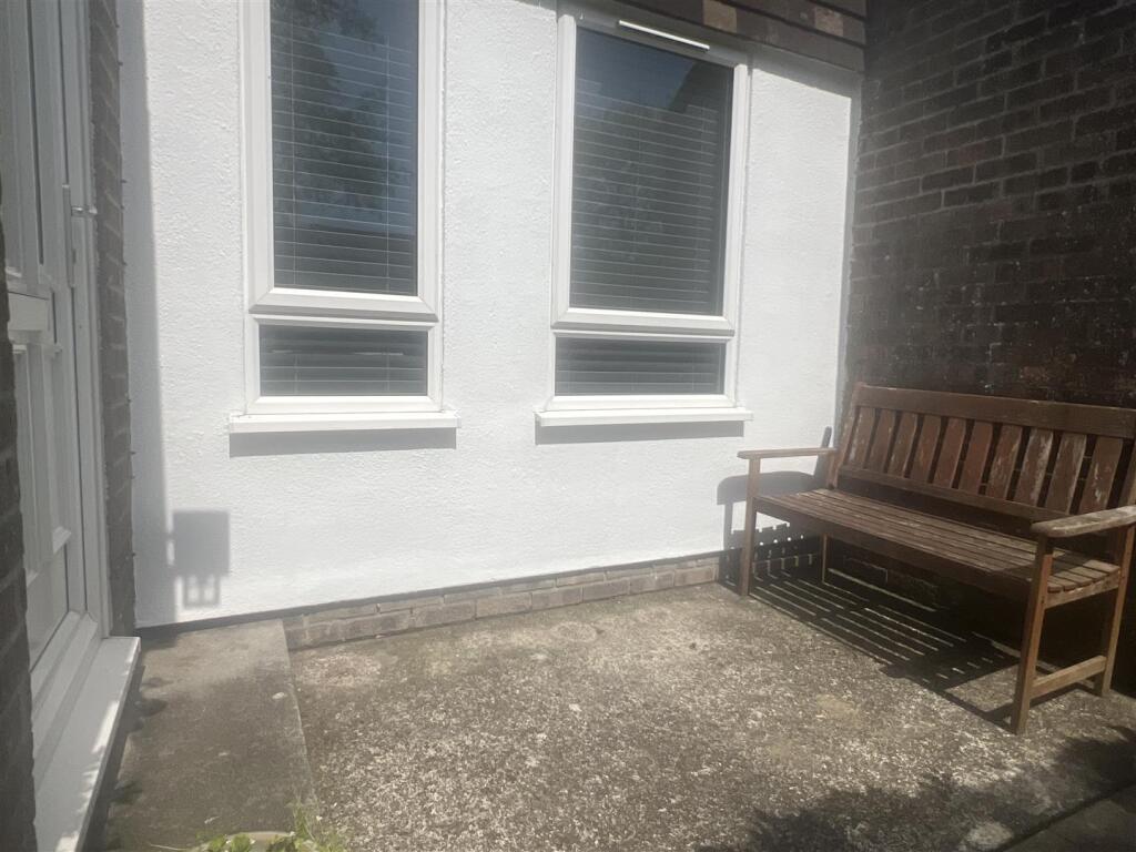 Gardens &amp; Garage