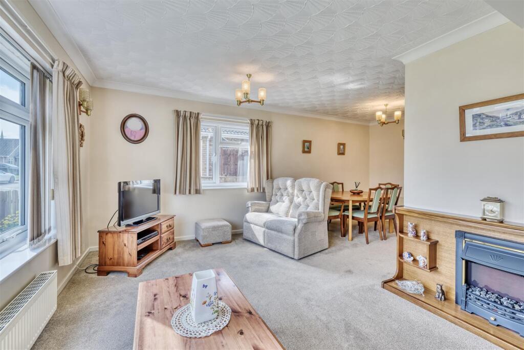 11-8 Park Way Nass-11.jpg