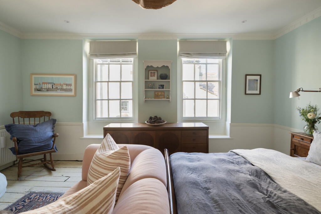 280609 - 12 Whiteheads Lane ph17 copy.jpg