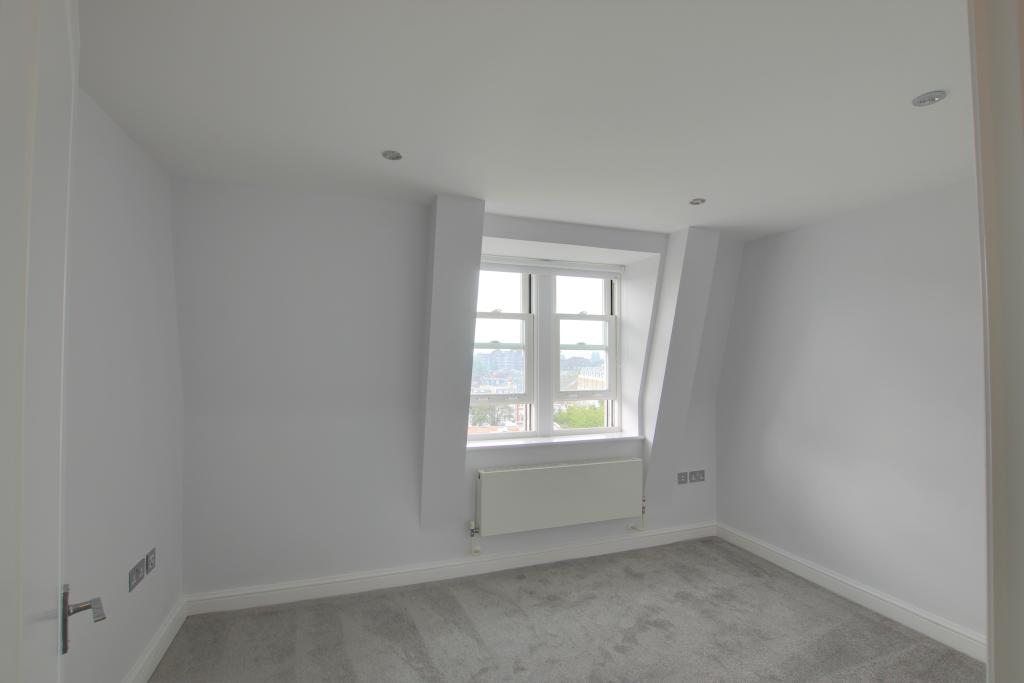 5 BEDROOM.jpg