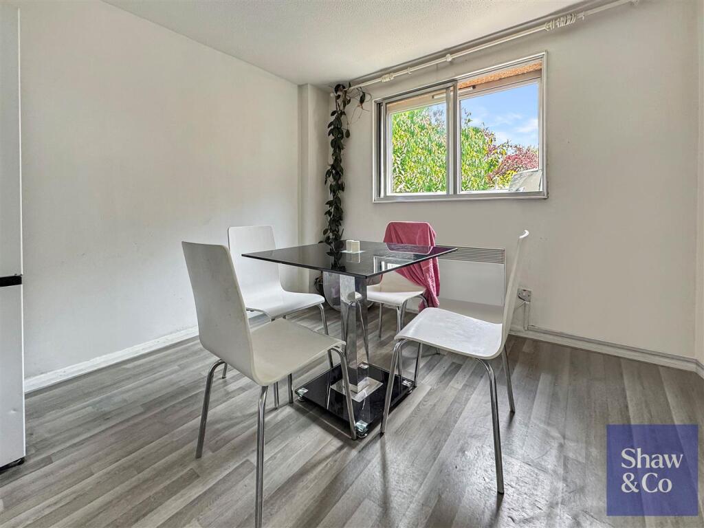 Dining Room.jpeg