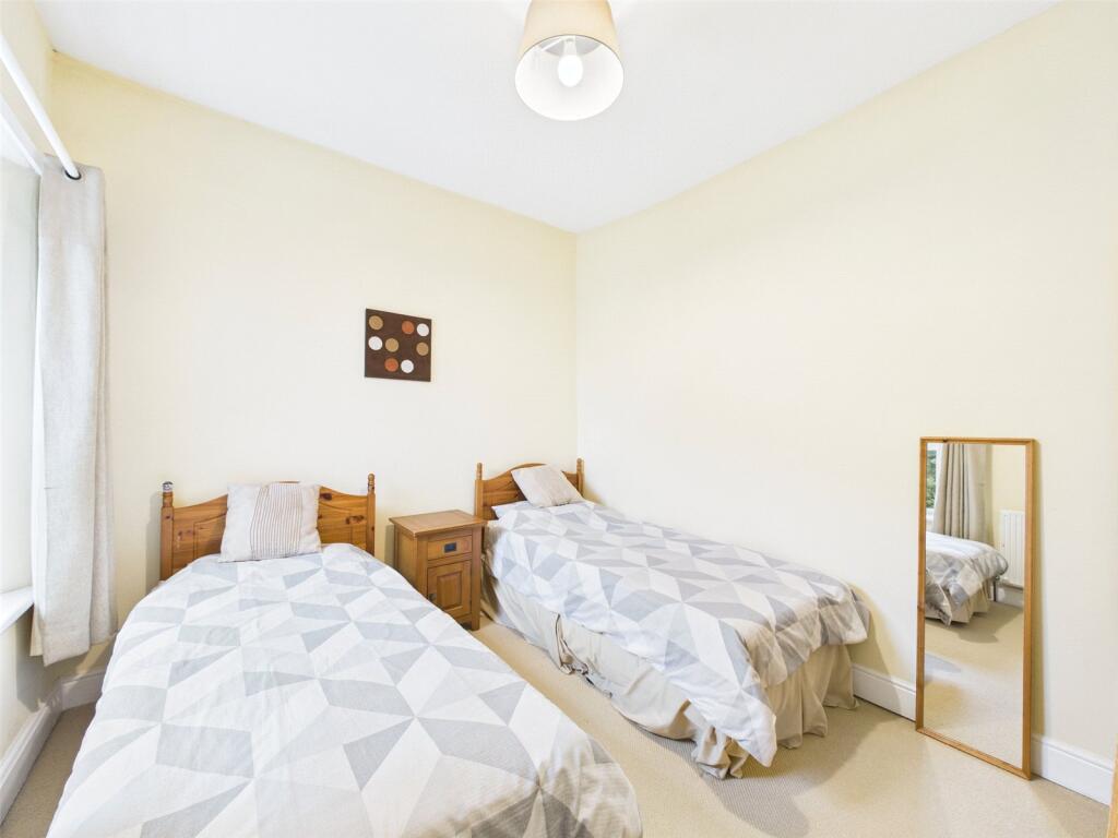 Bedroom 5