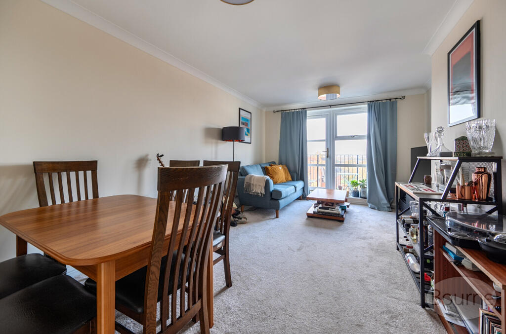 8163a19b-39d8-402...