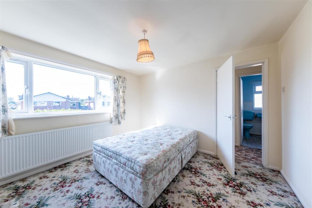 10 Orchard Drive-013.jpg