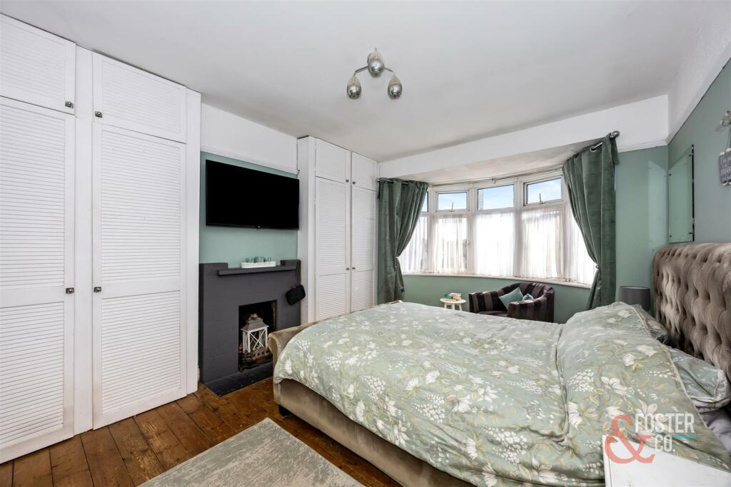 Nevill Avenue, 157-012.jpg