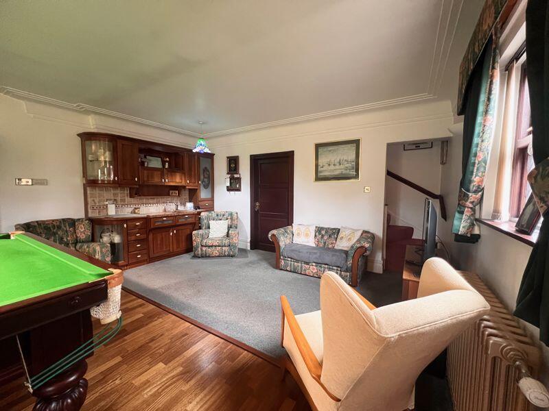 Lounge in Snooker Room