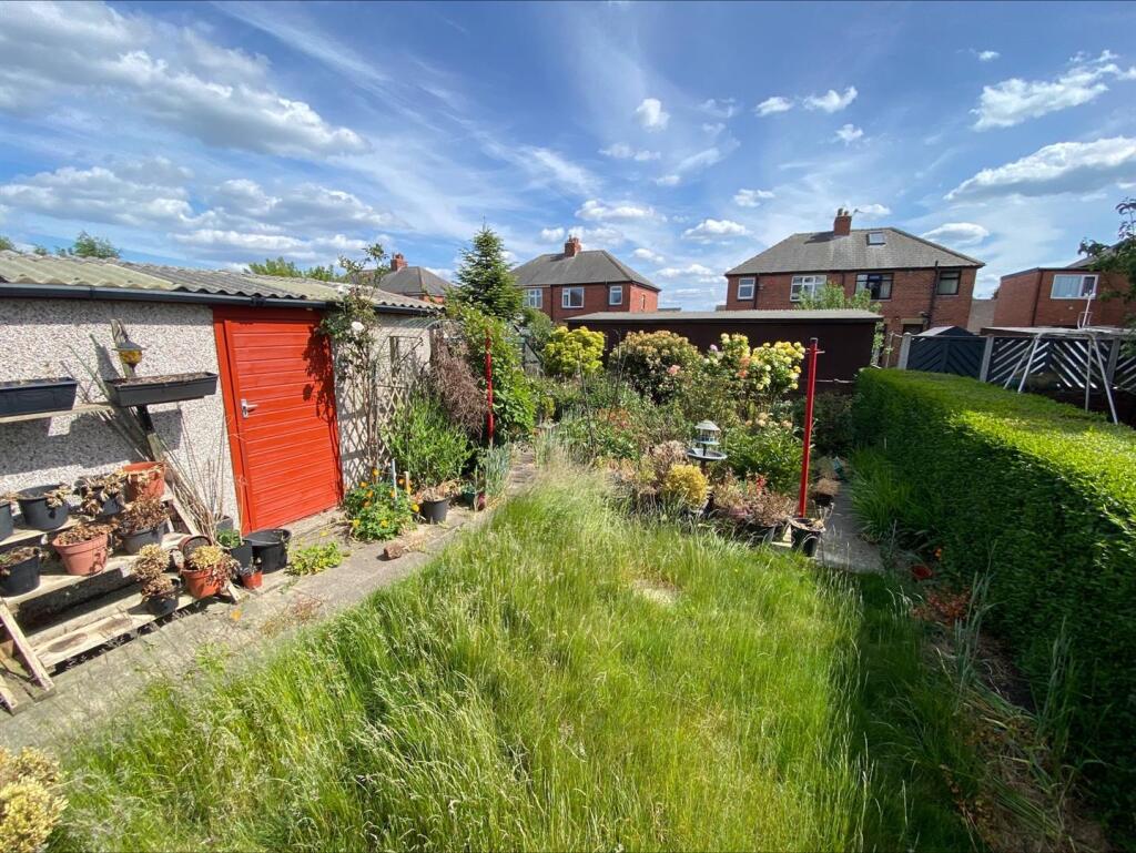 Bramleys Estate Agents - Trenton Road - Batley (16