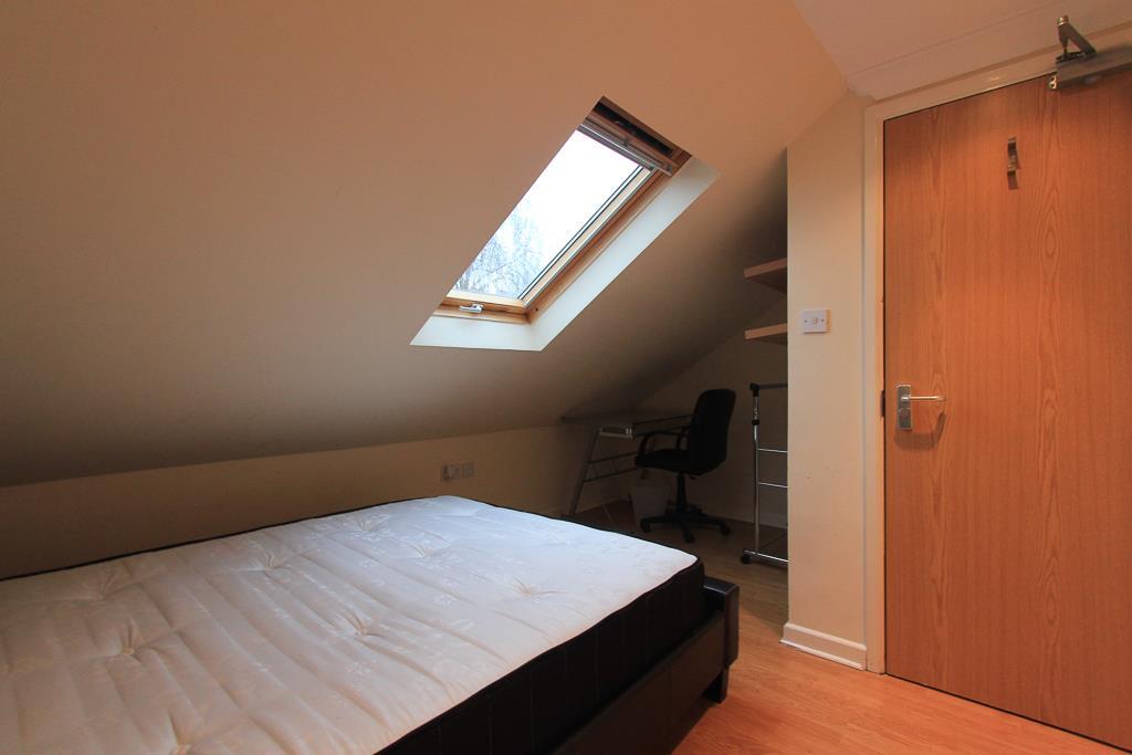 105 Rhymney Street LR (14 of 14).jpg