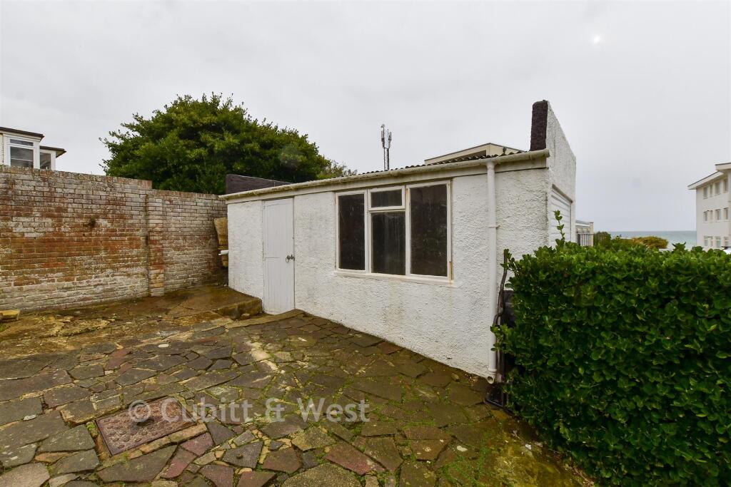 Workshop/Outbuildings