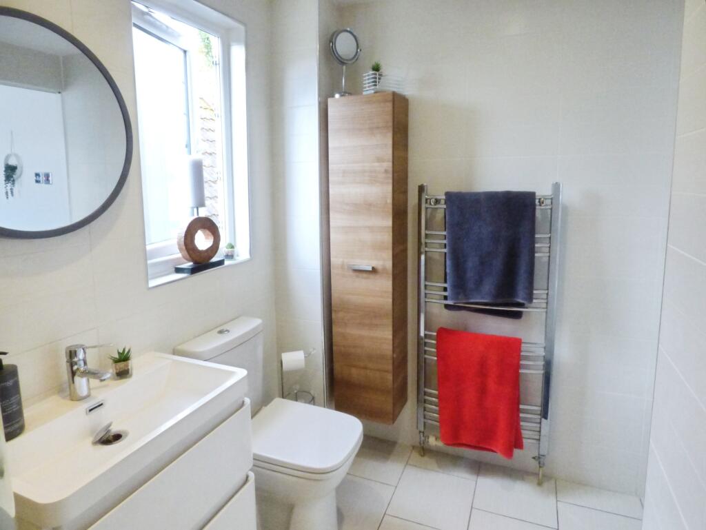 Ensuite