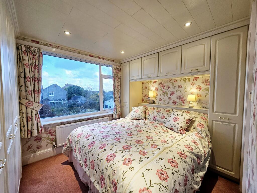 54dcafee-1d49-43ff-ae7c-0b13f97c9b69