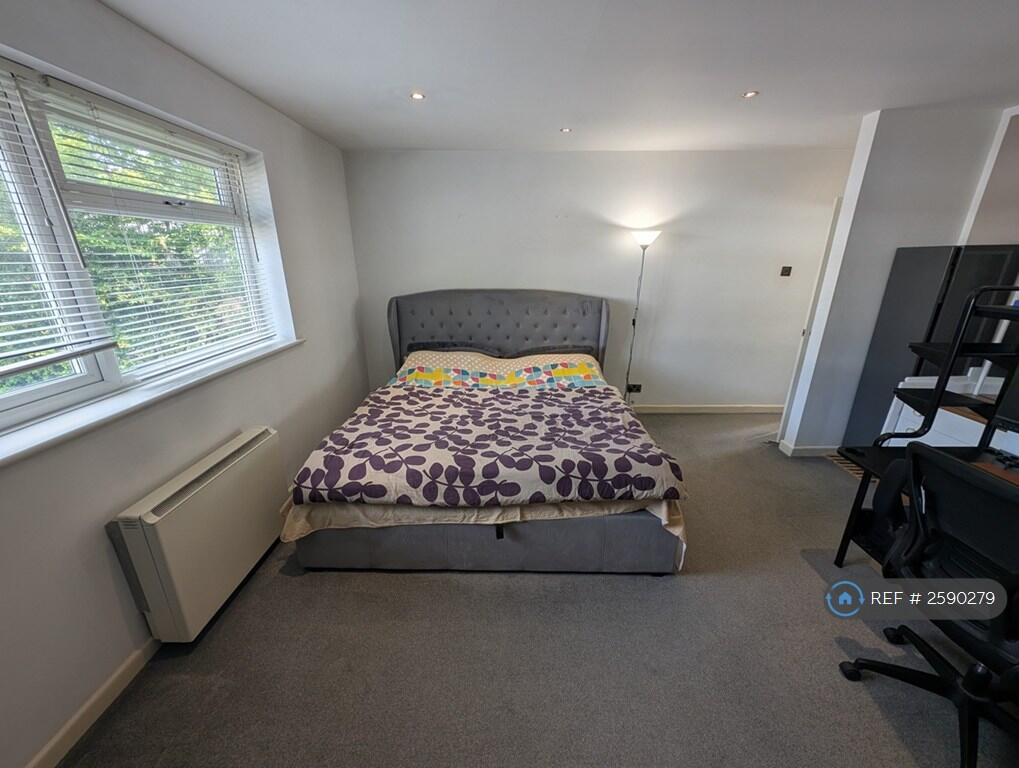 Double Bedroom 1