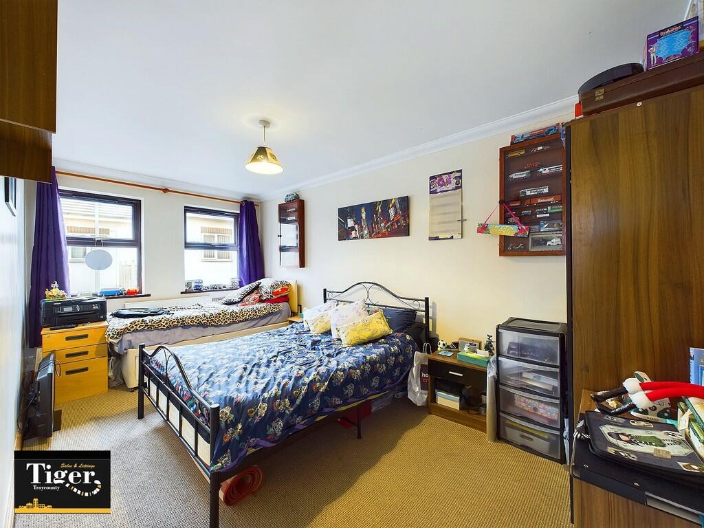 CAM03440G0-PR0198...