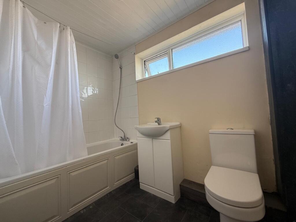 42b797ff-caf8-47f4-8847-43bcd3ad9d49