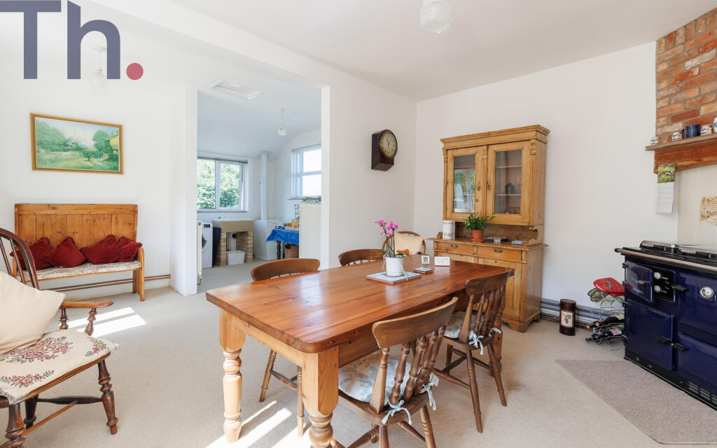 Breakfast Room/Snug &amp; Utility