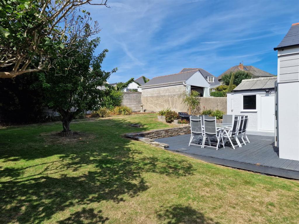 Rear Garden.jpg
