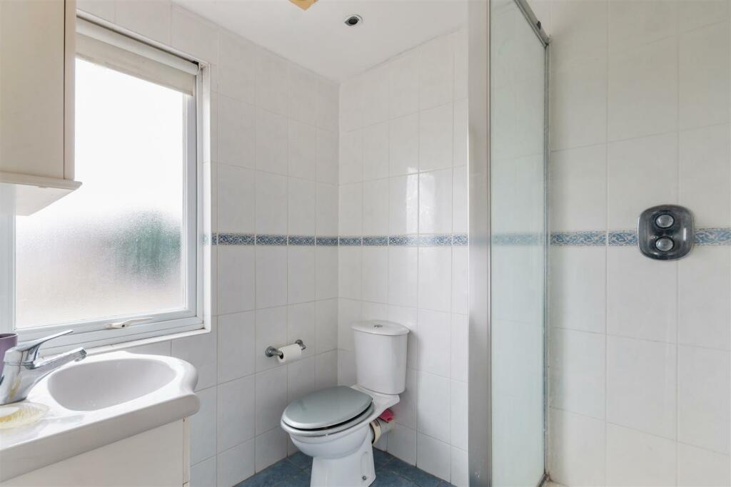 Shaldon Drive Ph14 (3).jpg