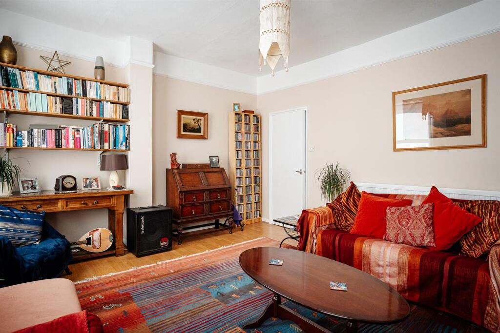 D&amp;D Fonthill Rd-2.jpg