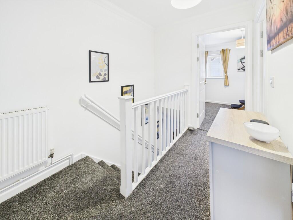 CAM02089G0-PR0428...