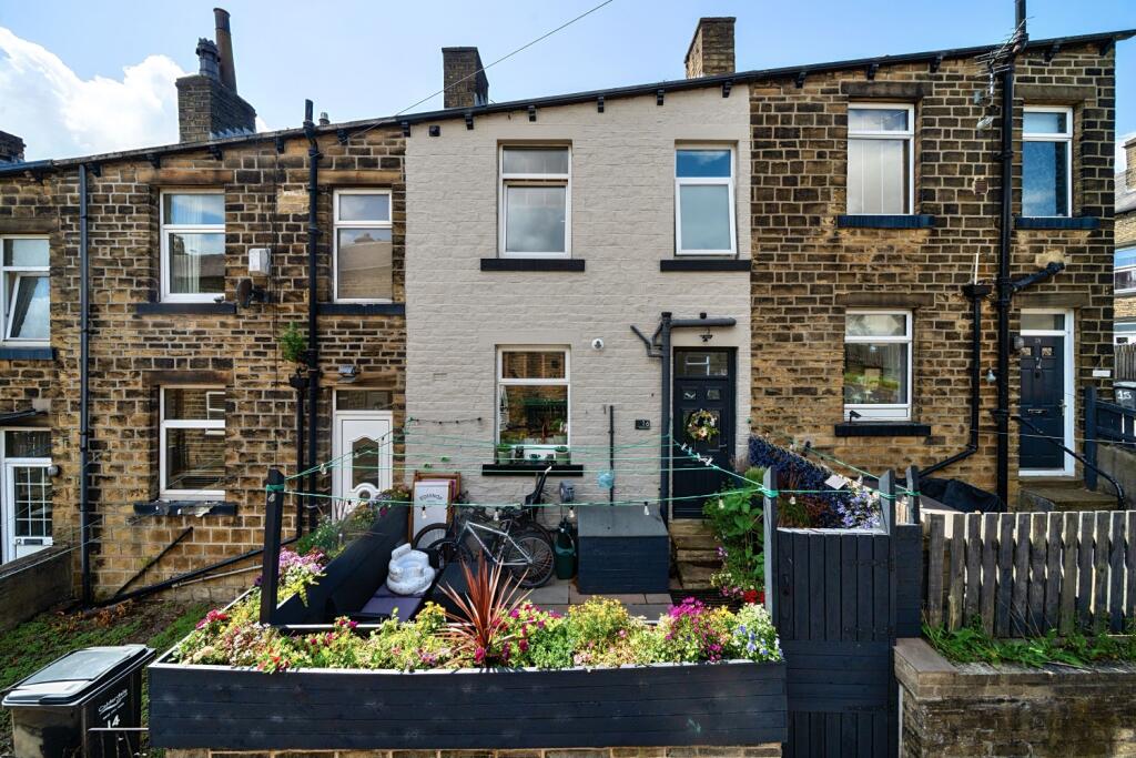 1319432-1-686530d78bdfe-ARW-1 (1)