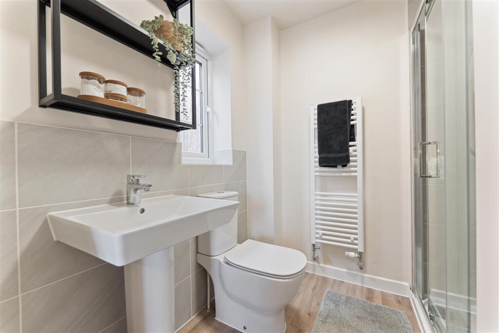 Ensuite