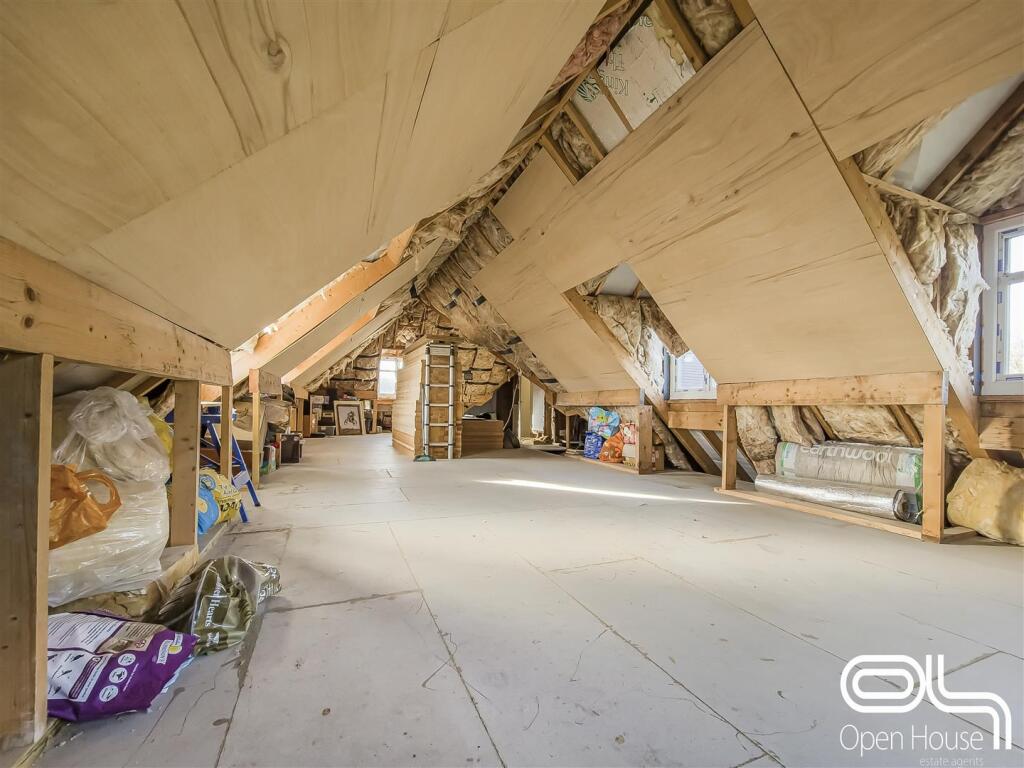 Measham Road (33).jpg