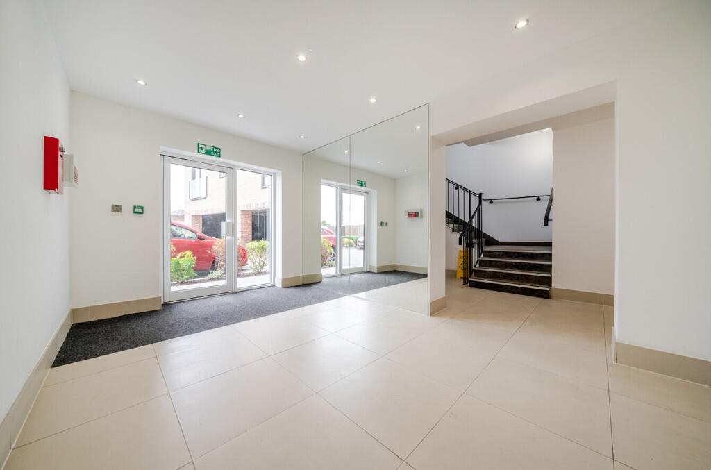 1353566-2-68c96d6...