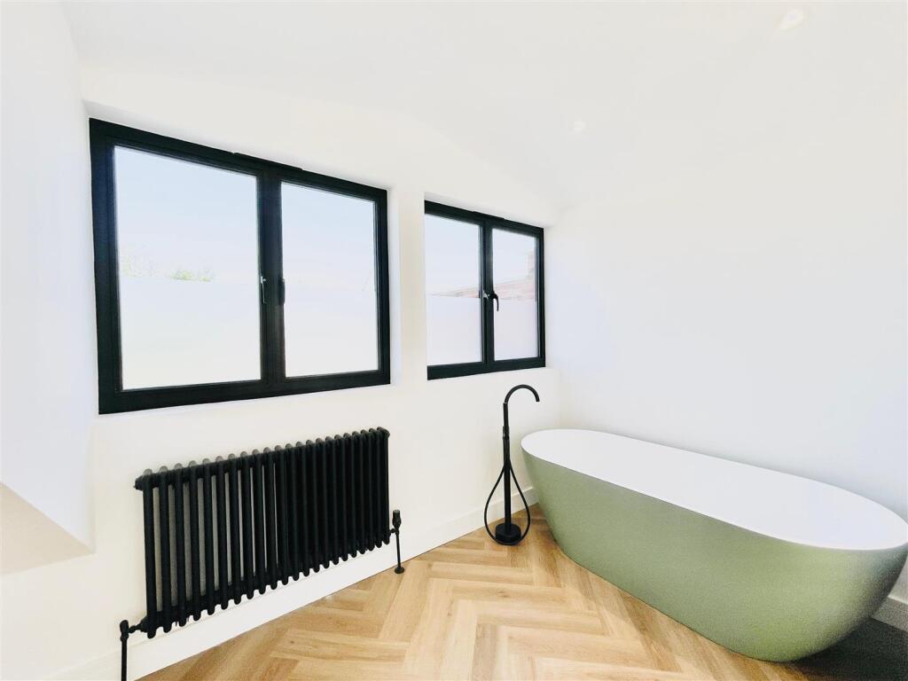 WhatsApp Image 2025-05-01 at 11.29.22.jpeg