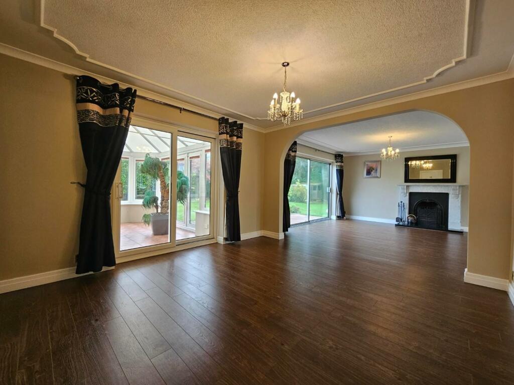 Open Plan Living Dining