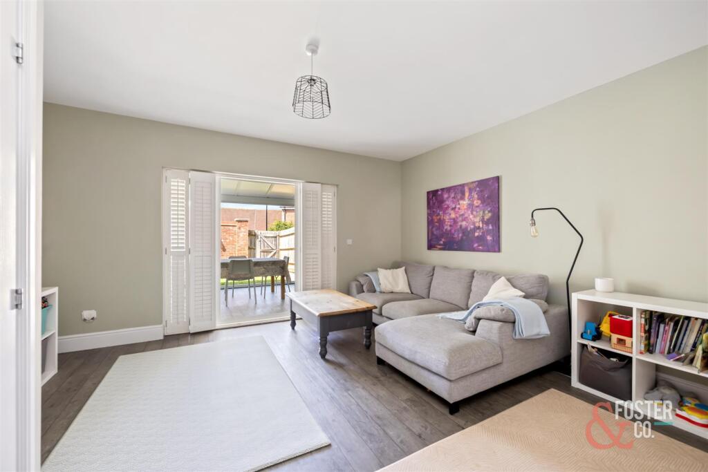 Meadow Drive, 87-008.jpg