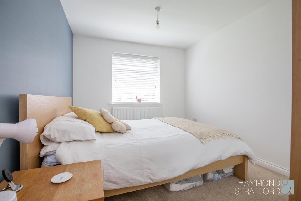 bed 1 2