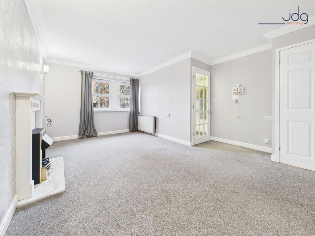 Cosy Lounge with electric fire