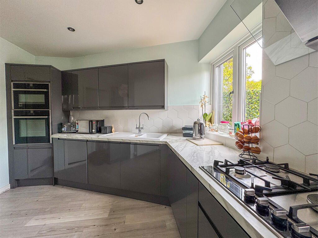 kitchen2