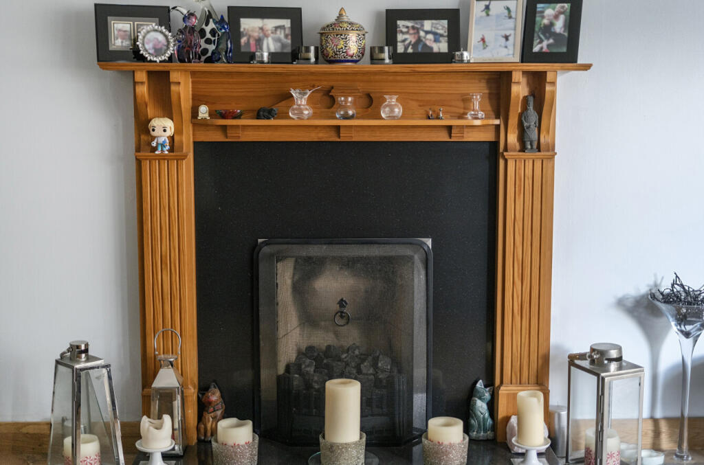 1349513-26-68c16d...