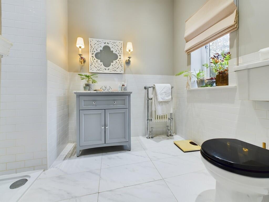 CAM02854G0-PR0289...