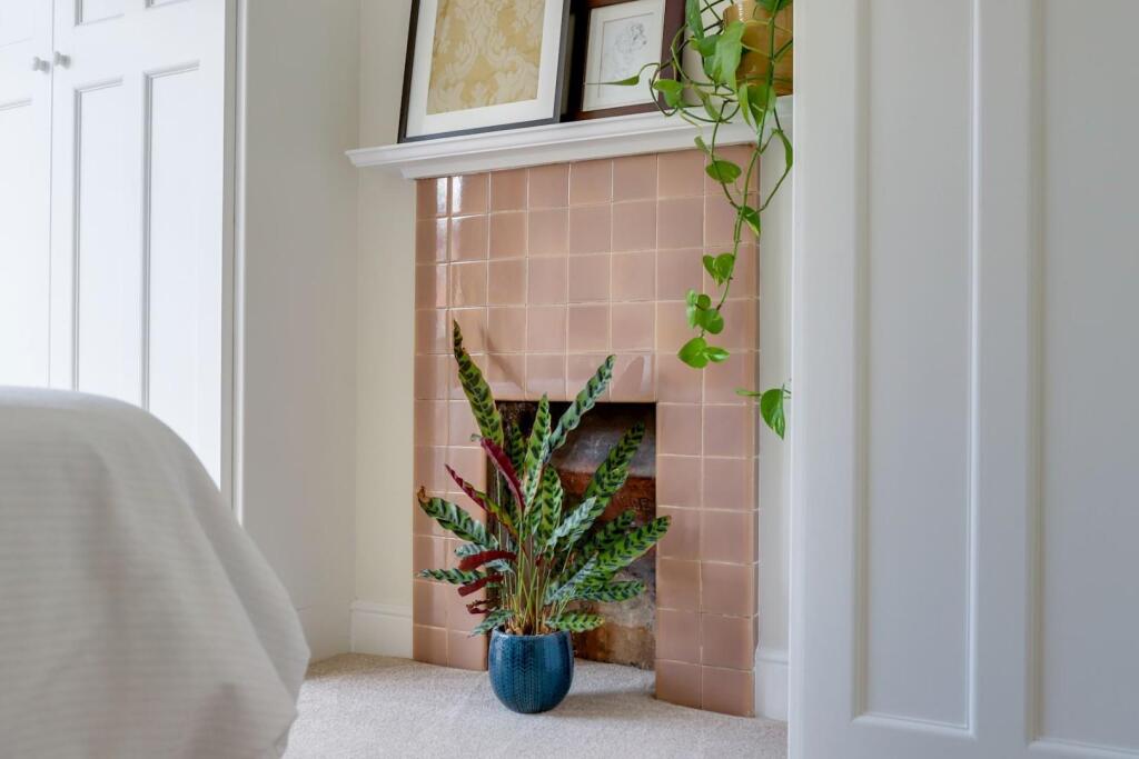 10-9814JHPropWpen - 48 Anerley Park - 28-medium.jp