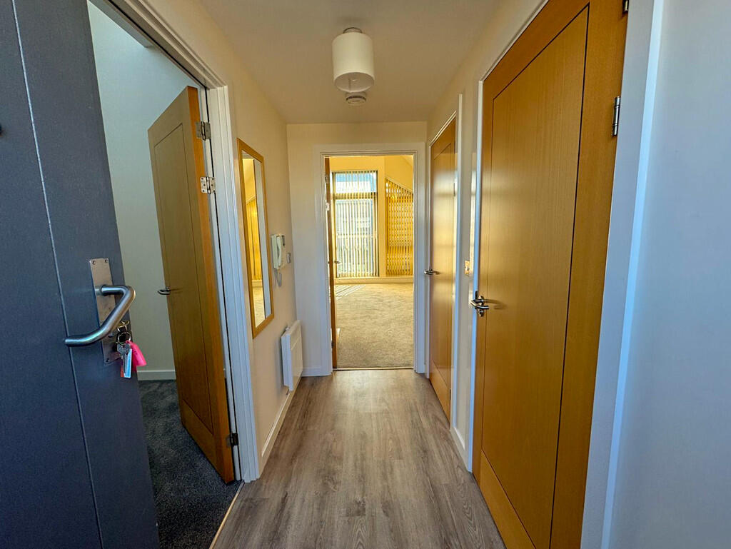 2c58584c-9e66-4e6...