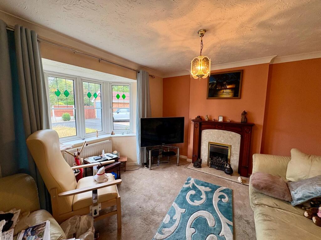 8 Shawbury Living Room.jpg