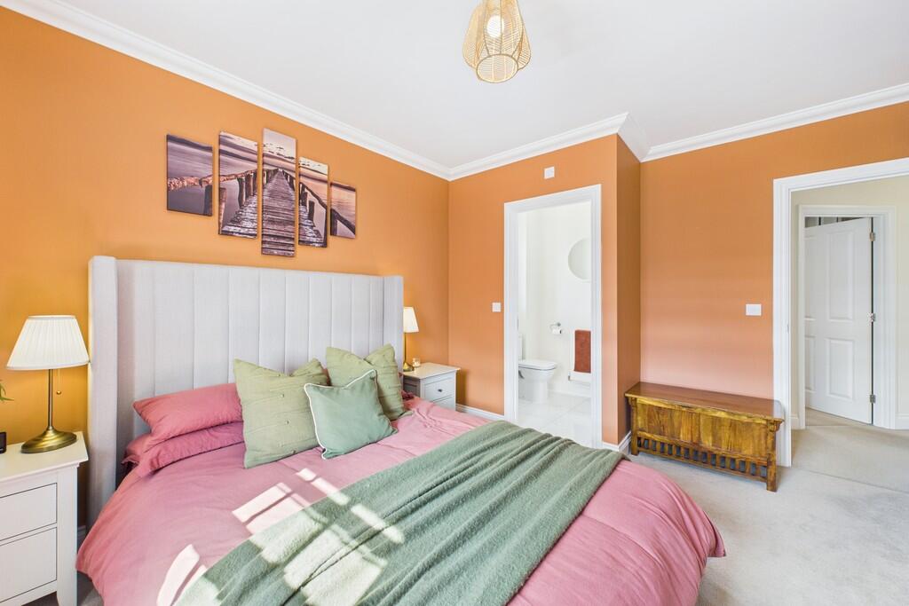 CAM01689G0-PR0489...