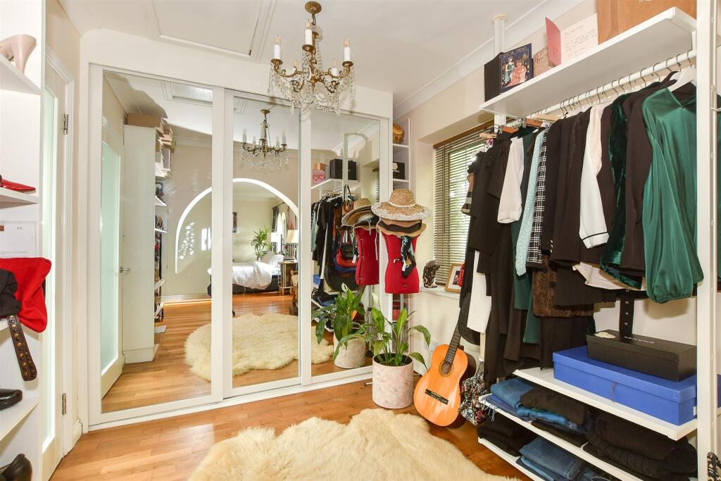 Dressing Area
