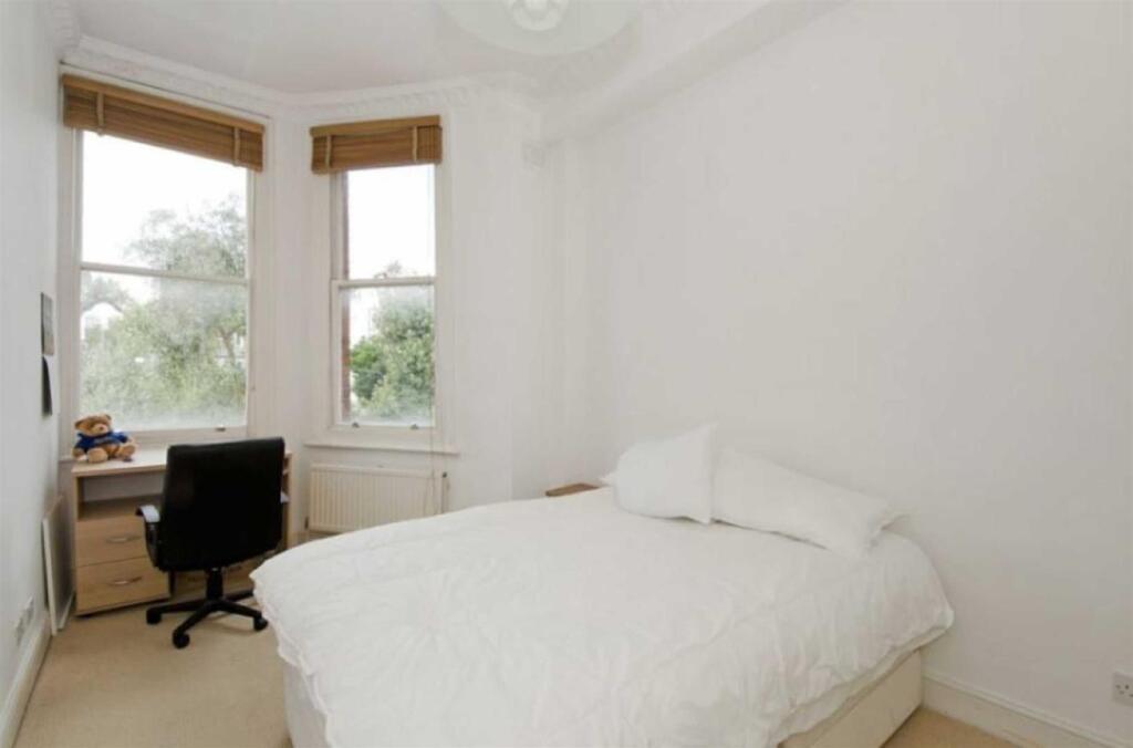 property-photo-696