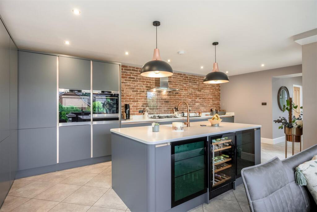 32 Maidenhead Road-7.jpg